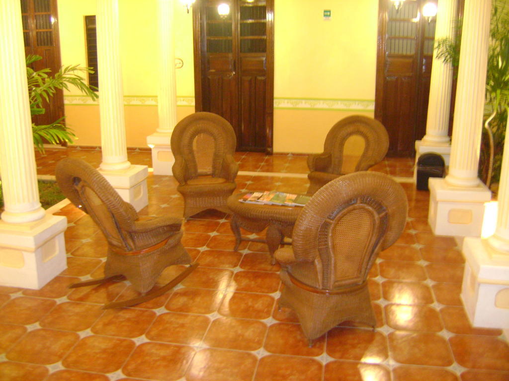 מרידה Casa De Las Columnas מראה חיצוני תמונה